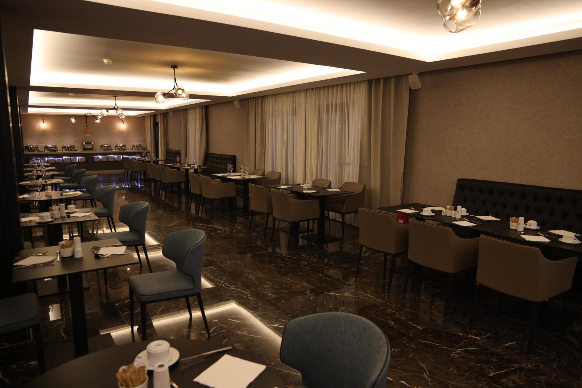Hotel Ralf Algiers ภายนอก รูปภาพ